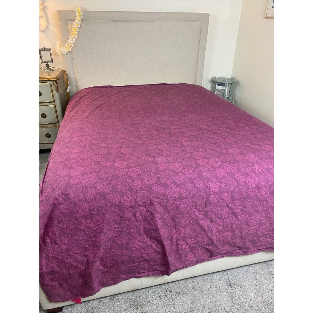 Betsey Johnson Plum Rose twin flat sheet